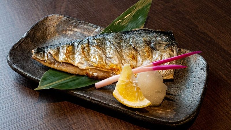 焼き魚の料理写真